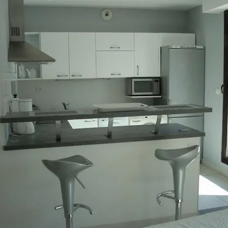 O Ponant Apartment *
