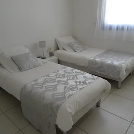 O Ponant Apartment